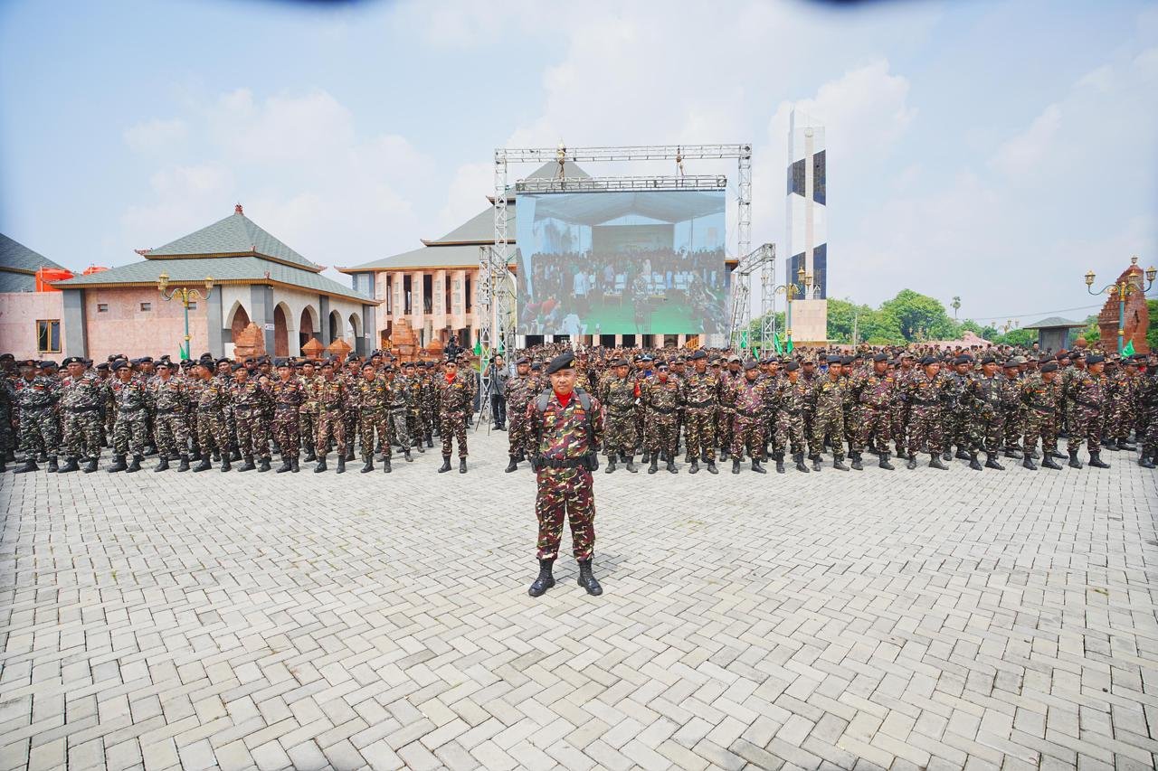 Kapolri Pimpin Apel Kebangsaan Banser, Perkuat Sinergi Pengamanan Natal 2025 dan Tahun Baru 2026